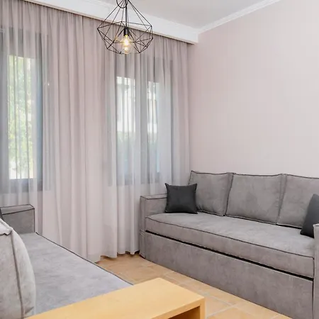 Arion Apartamento *